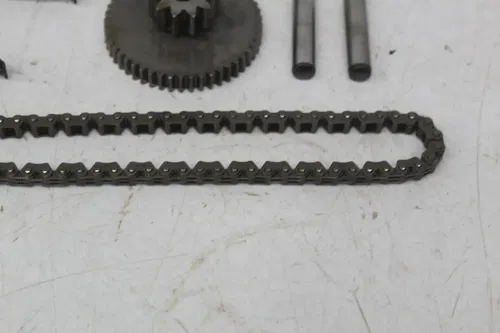 16 Can-am Commander 800r Xt engine motor parts hardware bolts belt gear