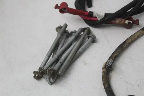 16 Can-am Commander 800r Xt engine motor parts hardware bolts belt gear