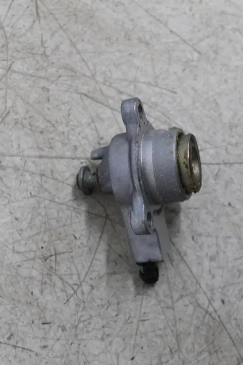 17 YAMAHA YXZ1000R CLUTCH SLAVE PISTON CYLINDER