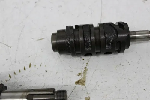 92 KAWASAKI BAYOU 220 KLF220A ENGINE MOTOR TRANSMISSION OUTPUT GEAR