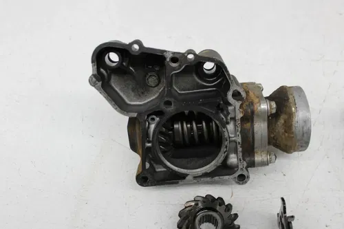 92 KAWASAKI BAYOU 220 KLF220A ENGINE MOTOR TRANSMISSION OUTPUT GEAR