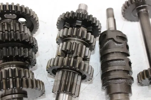 92 KAWASAKI BAYOU 220 KLF220A ENGINE MOTOR TRANSMISSION OUTPUT GEAR