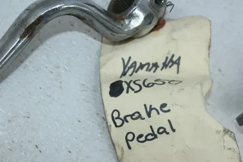 YAMAHA BRAKE & SHIFT LEVER LOT