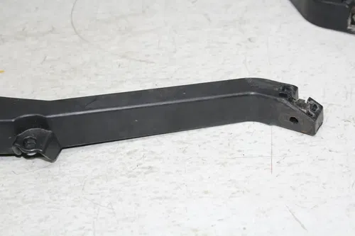 15-16 CAN-AM SPYDER RS UPPER FAIRING MIRROR GAUGES STAY BRACKET