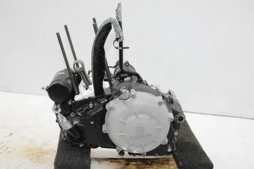 13-15 HUSQVARNA TR650 TERRA ENGINE MOTOR BOTTOM END TRANSMISSION CLUTCH