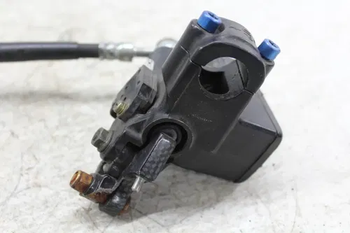 1994 SUZUKI RF900R FRONT BRAKE MASTER CYLINDER