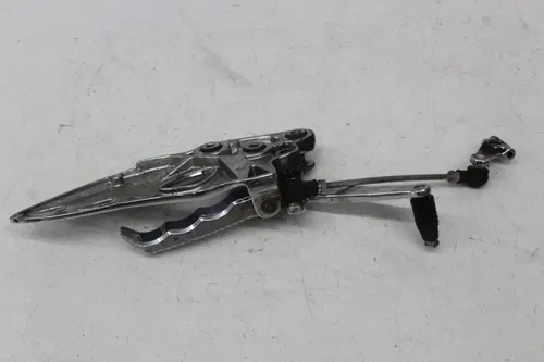 08-21 SUZUKI HAYABUSA CHROME LEFT REARSET FRONT FOOT PEG W SHIFTER (READ)