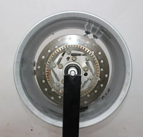 10-12 CAN-AM SPYDER ROADSTER RT REAR WHEEL BACK RIM (STRAIGHT)