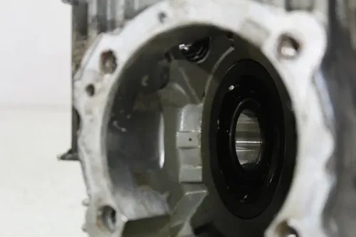 04-06 DUCATI MULTISTRADA 620 ENGINE MOTOR CRANKCASE CRANK CASES BLOCK