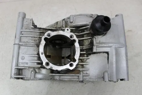 04-06 DUCATI MULTISTRADA 620 ENGINE MOTOR CRANKCASE CRANK CASES BLOCK