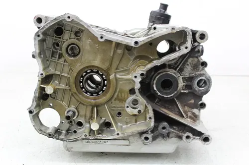 04-06 DUCATI MULTISTRADA 620 ENGINE MOTOR CRANKCASE CRANK CASES BLOCK