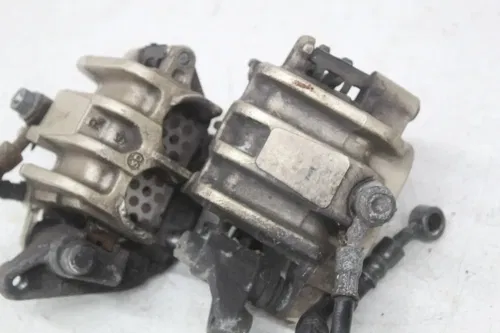 04-06 Honda Cb600f Hornet 599 Right Left Front Brake Caliper Set Pair Calipers