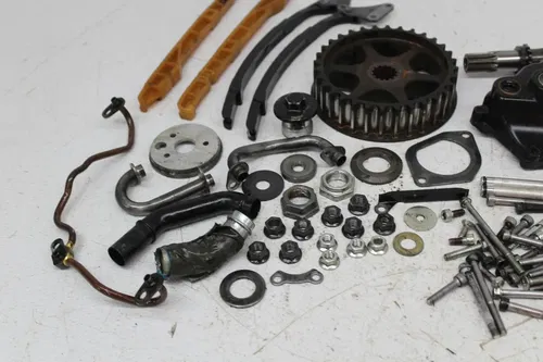 2008 KAWASAKI VULCAN 900 VN900B CLASSIC PARTS AND HARDWARE NUTS BOLTS