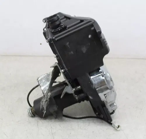 06-11 YAMAHA STRATOLINER XV1900 ENGINE TRANSMISSION TRANSFER CASE