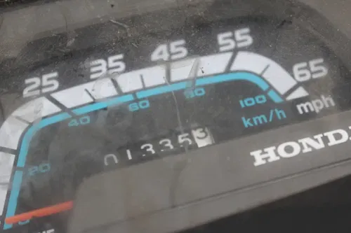1985 HONDA ELITE 150 CH150 SPEEDO TACH GAUGES DISPLAY CLUSTER SPEEDOMETER