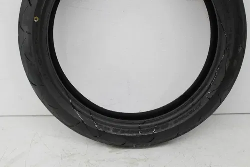 DUNLOP SPORTMAX ROADSPORT 2 120/70 ZR17 (58W) FRONT TIRE (TREAD:4/32NDS)