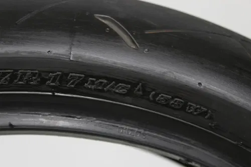 DUNLOP SPORTMAX ROADSPORT 2 120/70 ZR17 (58W) FRONT TIRE (TREAD:4/32NDS)