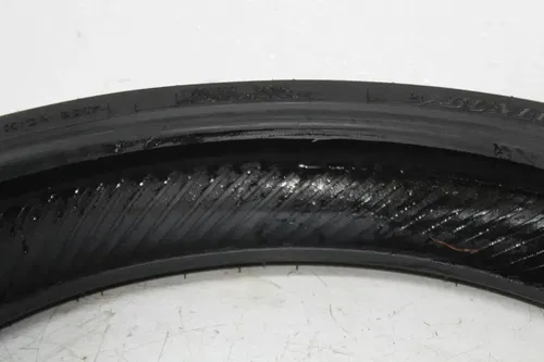 DUNLOP SPORTMAX ROADSPORT 2 120/70 ZR17 (58W) FRONT TIRE (TREAD:4/32NDS)