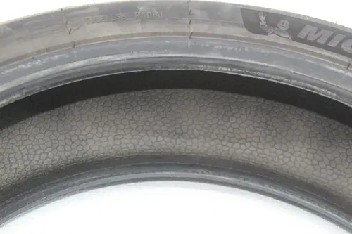 MICHELIN 180/55 ZR 17 2CT + ( 73W) REAR BACK TIRE (TREAD 8/32 NDS)