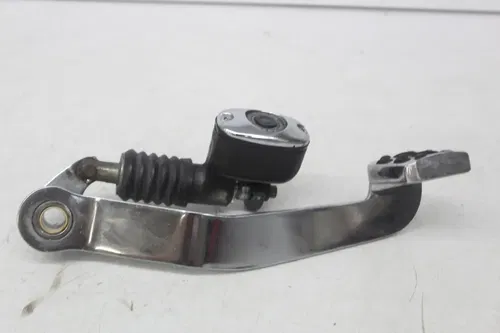 00-06 Harley-davidson Softail Deuce Efi Fxstdi Rear Back Brake Master Cylinder