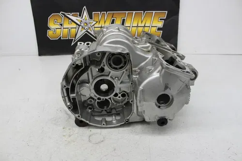 92 YAMAHA XJ600 ENGINE MOTOR CRANKCASE CRANK CASES BLOCK