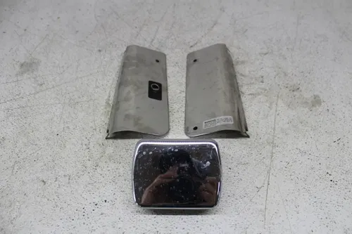 1997 HARLEY-DAVIDSON HERITAGE SOFTAIL CLASSIC FLSTC FRONT FORK LOWER COVERS