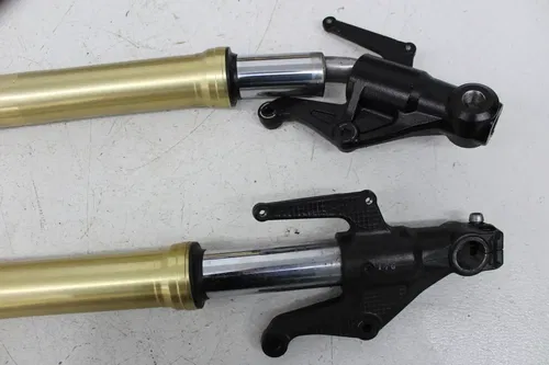 09-12 TRIUMPH STREET TRIPLE 675 FRONT FORKS SHOCK SUSPENSION SET PAIR