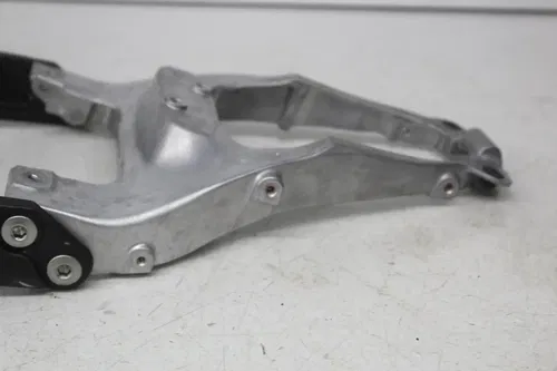 11-15 Kawasaki Ninja Zx10r Rear Subframe Back Sub Frame (straight)