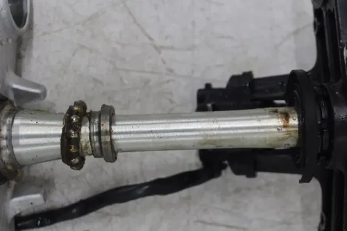 02-03 KAWASAKI NINJA ZX9R FRONT UPPER LOWER TRIPLE TREE STEM IGNITION NO KEY