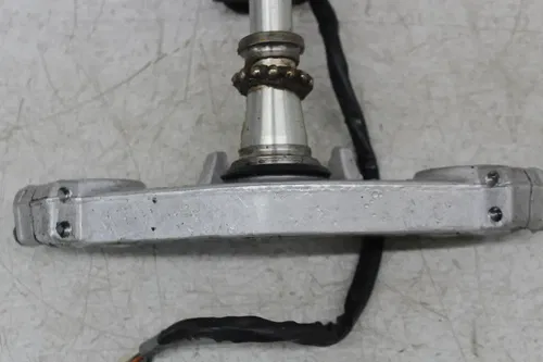 02-03 KAWASAKI NINJA ZX9R FRONT UPPER LOWER TRIPLE TREE STEM IGNITION NO KEY