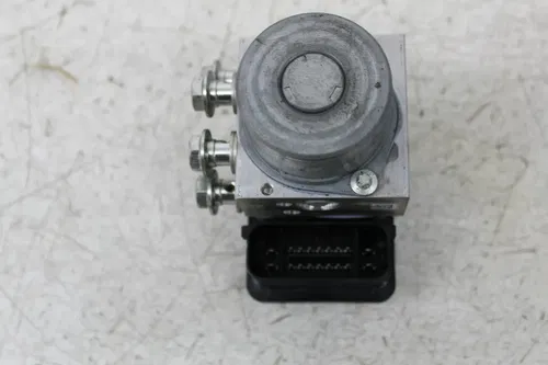 18-21 SUZUKI GSX250R ABS PUMP UNIT MODULE