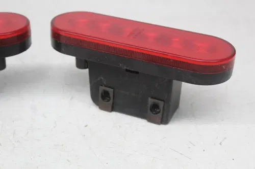 16 Can-am Defender Hd10 Xt left right Rear Back Tail Brake Light set