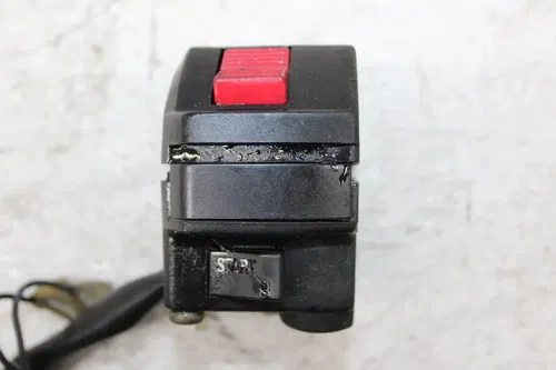 1996 Suzuki Bandit 600 GSF600S LEFT RIGHT CONTROL SWITCH SWITCHES ON OFF TURN