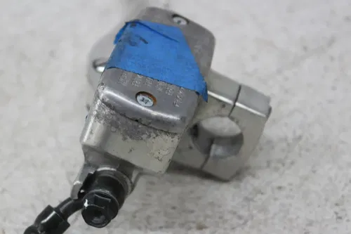 2000 HONDA SHADOW ACE 750 VT750C FRONT BRAKE CALIPER MASTER CYLINDER