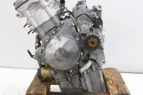 06-12 Triumph Daytona 675 Engine Motor cylinder head cases crank *tested*