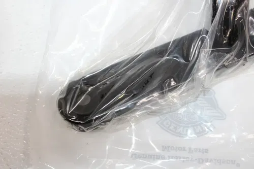 12-22 HARLEY DAVIDSON SWITCHBACK AXILLARY FOG LIGHT BRACKET RIGHT BLACK