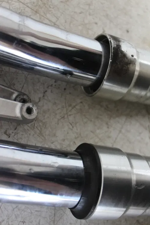 04-07 BUELL FIREBOLT XB12R FRONT FORKS SHOCK SUSPENSION SET PAIR DAMAGED
