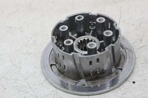 04-06 DUCATI MULTISTRADA 620 CLUTCH BASKET HUB PRESSURE PLATE ASSEMBLY (READ)
