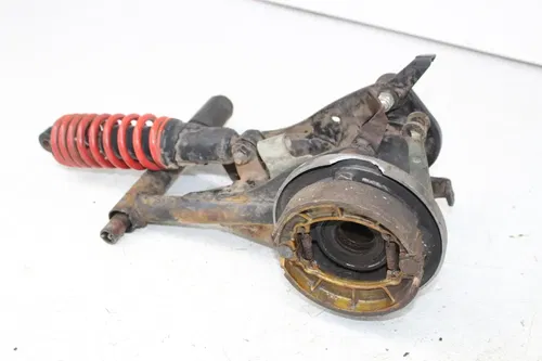 01 POLARIS SCRAMBLER 90 REAR AXLE BACK WHEEL PIVOT BOLT SHAFT W/ HUB & SHOCK