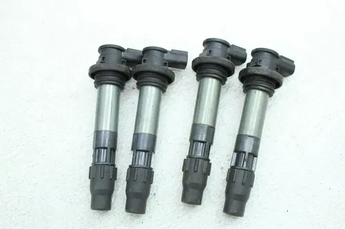 11-25 SUZUKI GSXR600 IGNITION COILS COIL SPARK PLUG CAPS