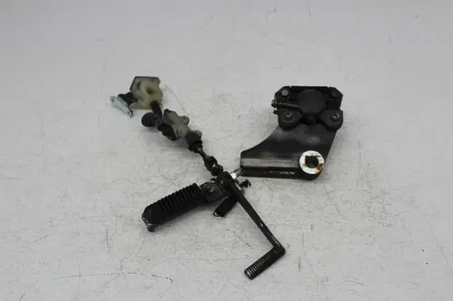 94-97 SUZUKI RF600R RIGHT REARSET MASTER CYLINDER CALIPER