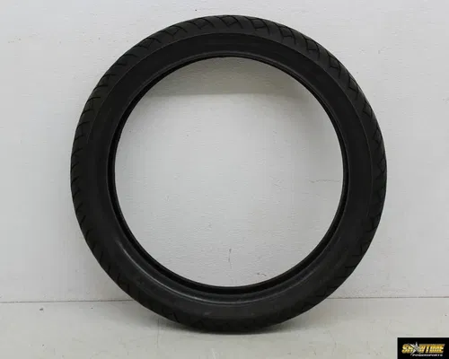 BRIDGESTONE BATTLAX BT46F 110/70-17 M/C 54H B46F FRONT TIRE (TREAD: 32NDS -5)