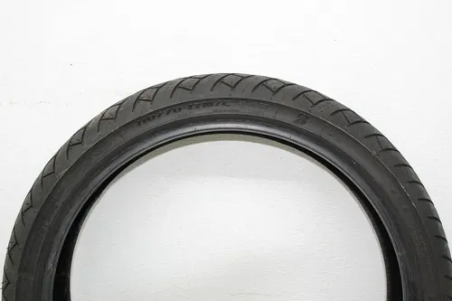 BRIDGESTONE BATTLAX BT46F 110/70-17 M/C 54H B46F FRONT TIRE (TREAD: 32NDS -5)