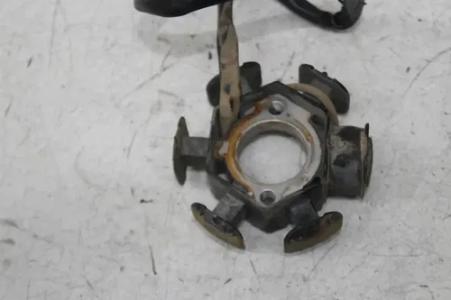 02 HONDA XR80R XR80 STATOR MAGNETO GENERATOR ALTERNATOR