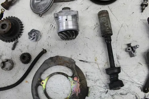 06 KAWASAKI BRUTE FORCE 650 ENGINE PARTS AND HARDWARE NUTS BOLTS FLY WHEEL