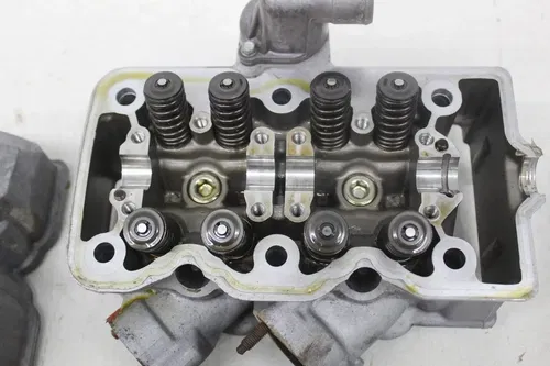 15-25 Polaris Sportsman Xp 1000 Engine Cylinder Head cam valves cover