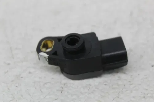 06-07 SUZUKI GSXR600 TPS THROTTLE POSITION SENSOR