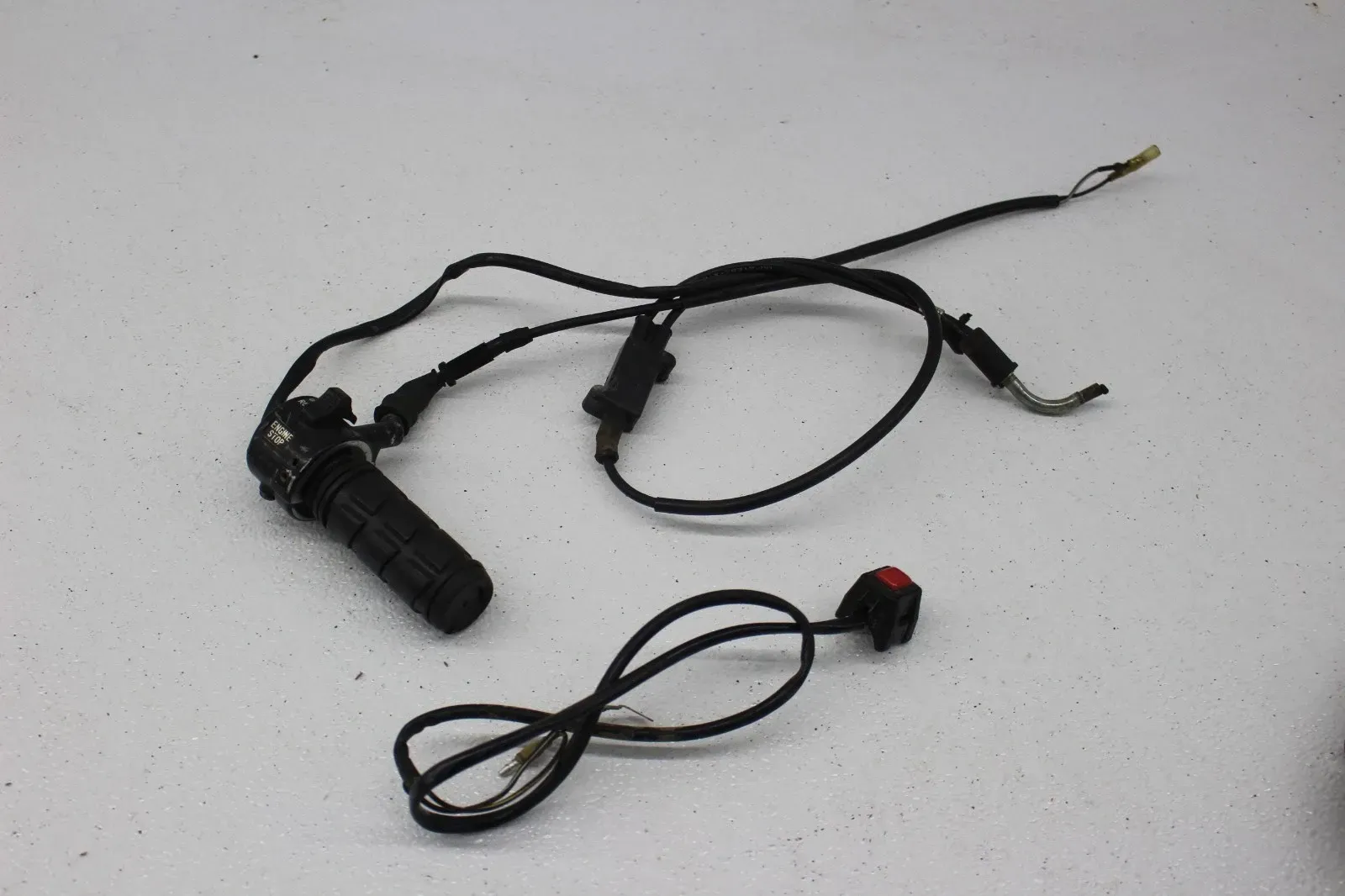 83-06 YAMAHA PW80 RIGHT KILL SWITCH  THROTTLE GRIP CABLE
