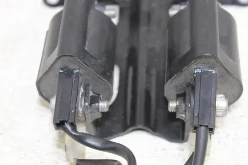 08 YAMAHA ROADLINER S XV1900S IGNITION COILS