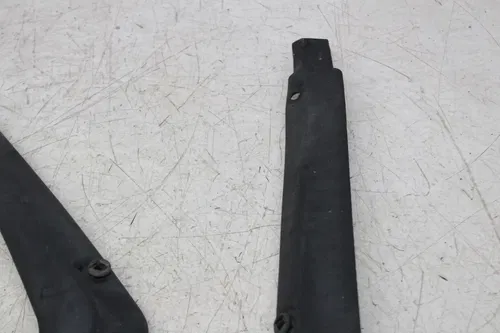 08-10 POLARIS RZR 800 LOWER LEFT RIGHT SIDE FENDER FLAIR TRIM SET (READ)